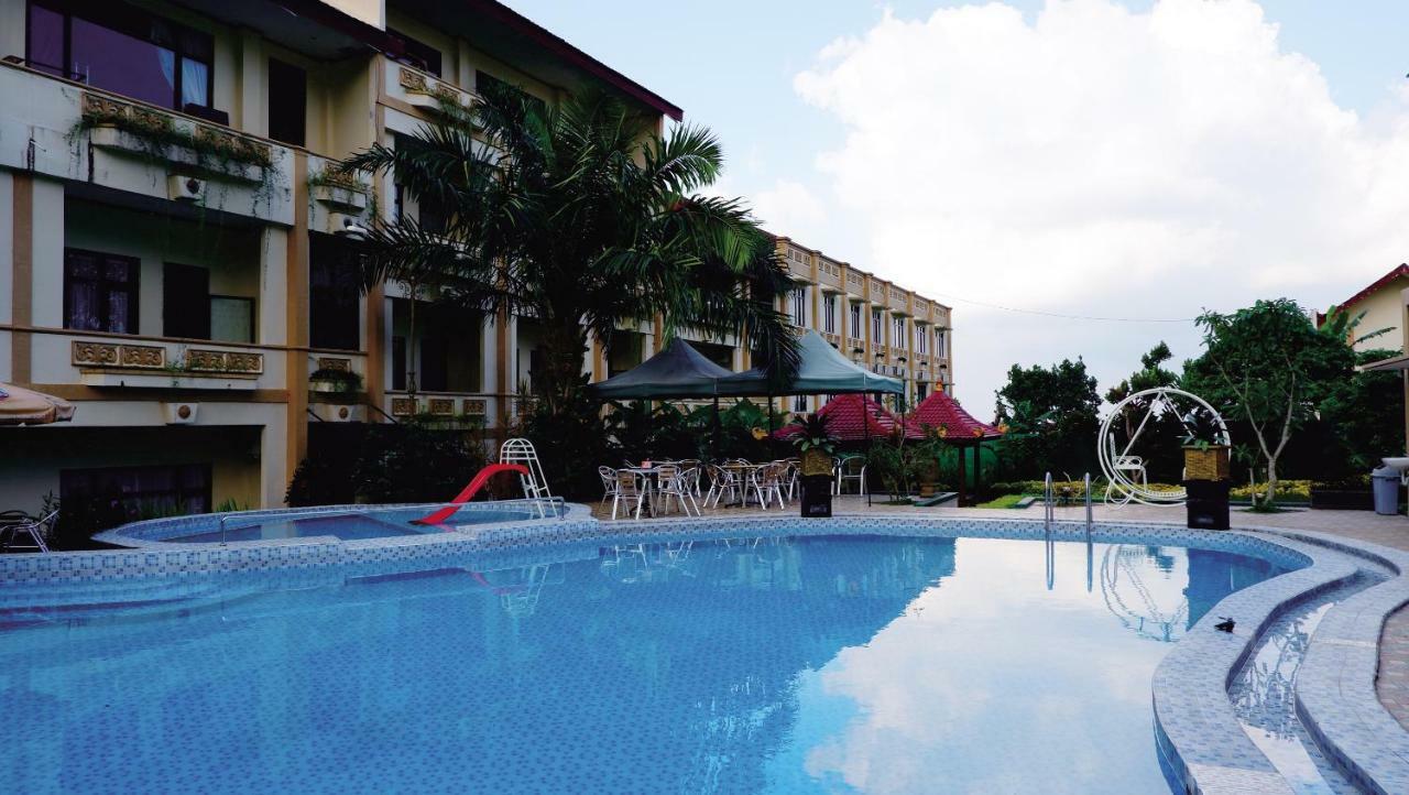 Zamzam Hotel And Resort Бату Экстерьер фото
